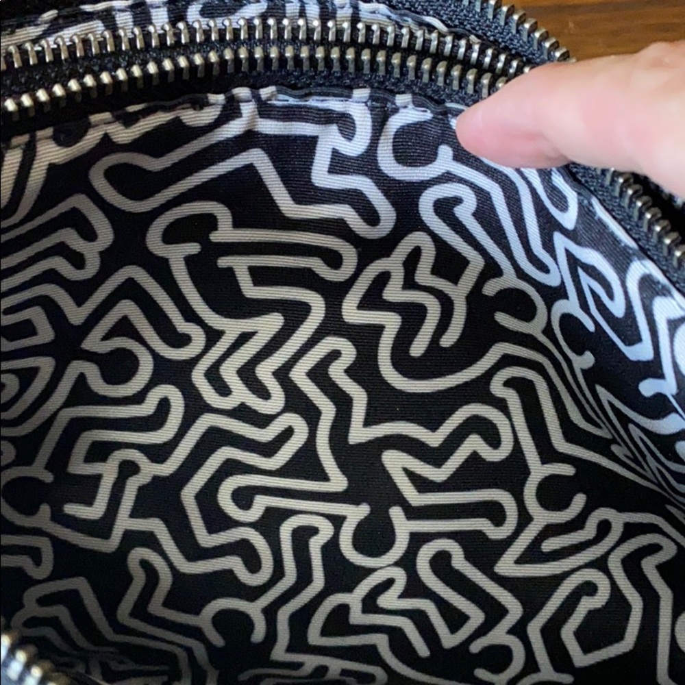 Authentic Coach x Keith Haring NYC  crossbody - Picture 7 of 10